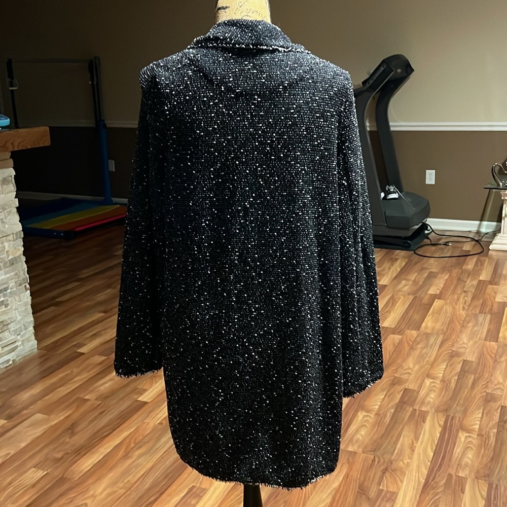 Max Studio size L black open front cardigan with white specs throughout - Picture 4 of 4